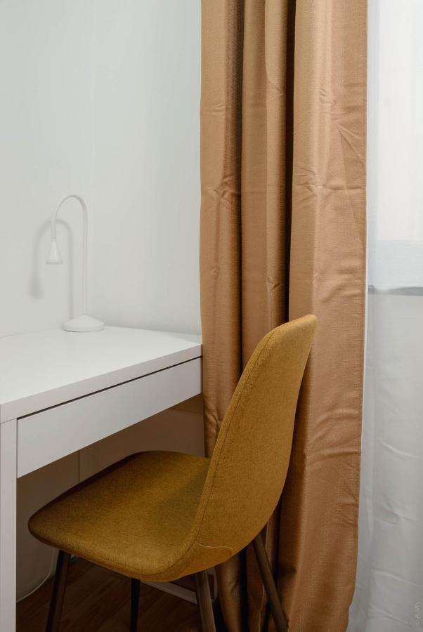 King Bed Home, Next To Akh Michelbeuern Vienna Exterior photo